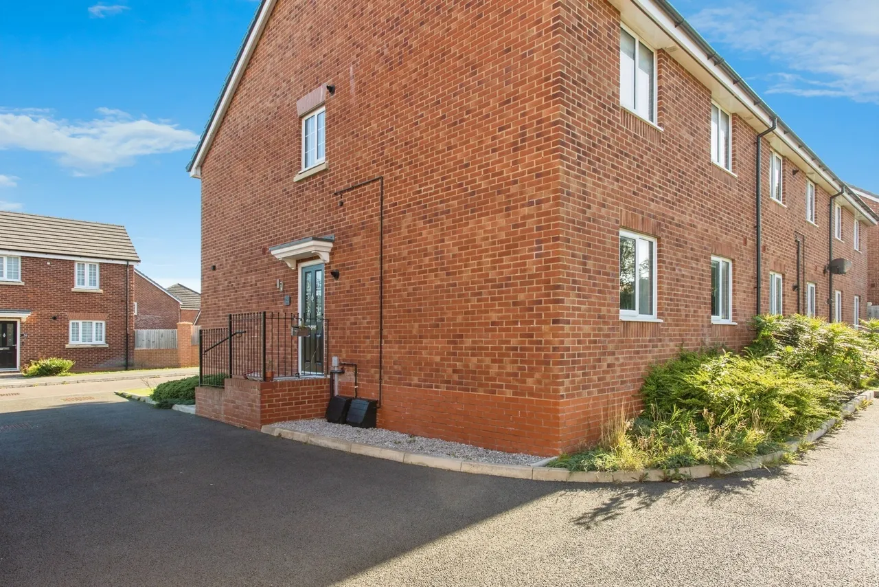Broadleaf Crescent, Standish, Wigan, Greater Manchester, WN6, photo 12