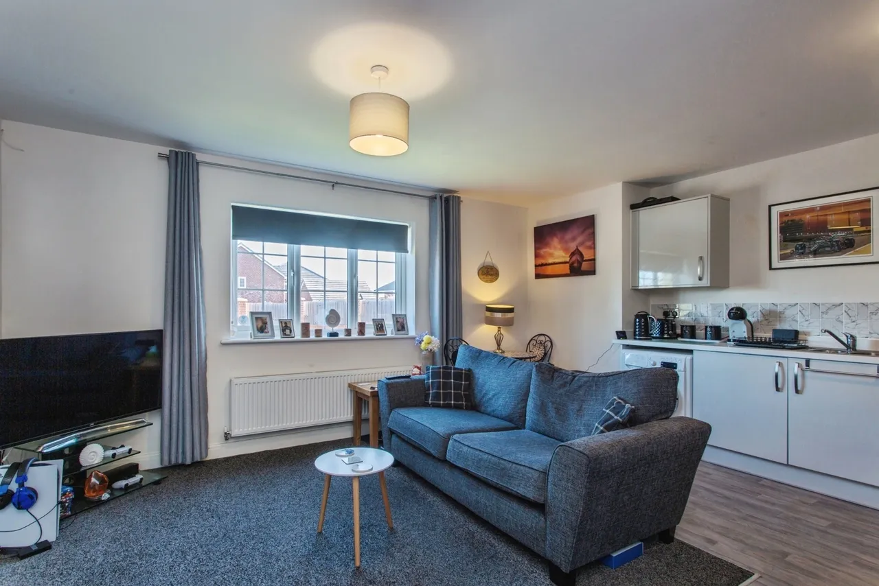 Broadleaf Crescent, Standish, Wigan, Greater Manchester, WN6, photo 3