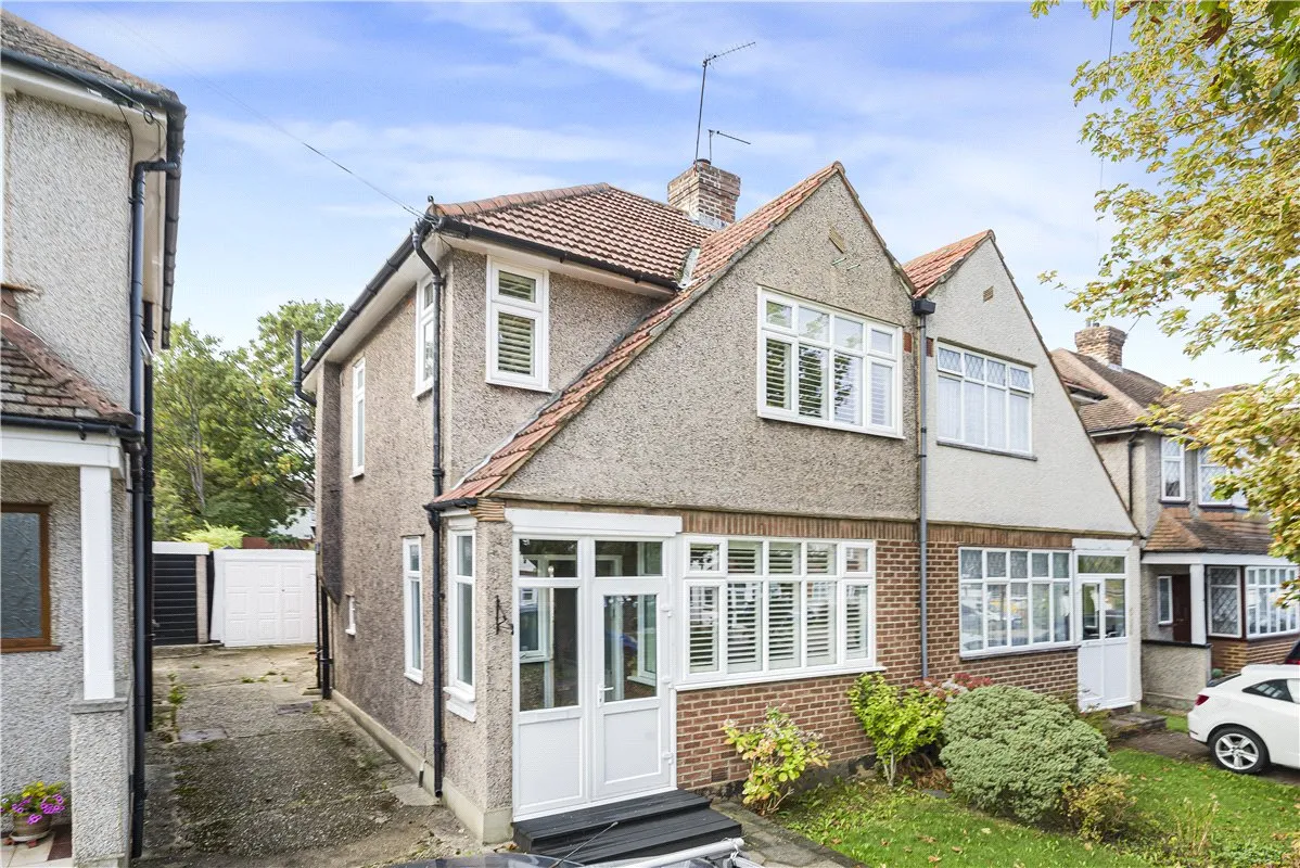 3 bed house for sale, Lodge Crescent, Orpington, BR6