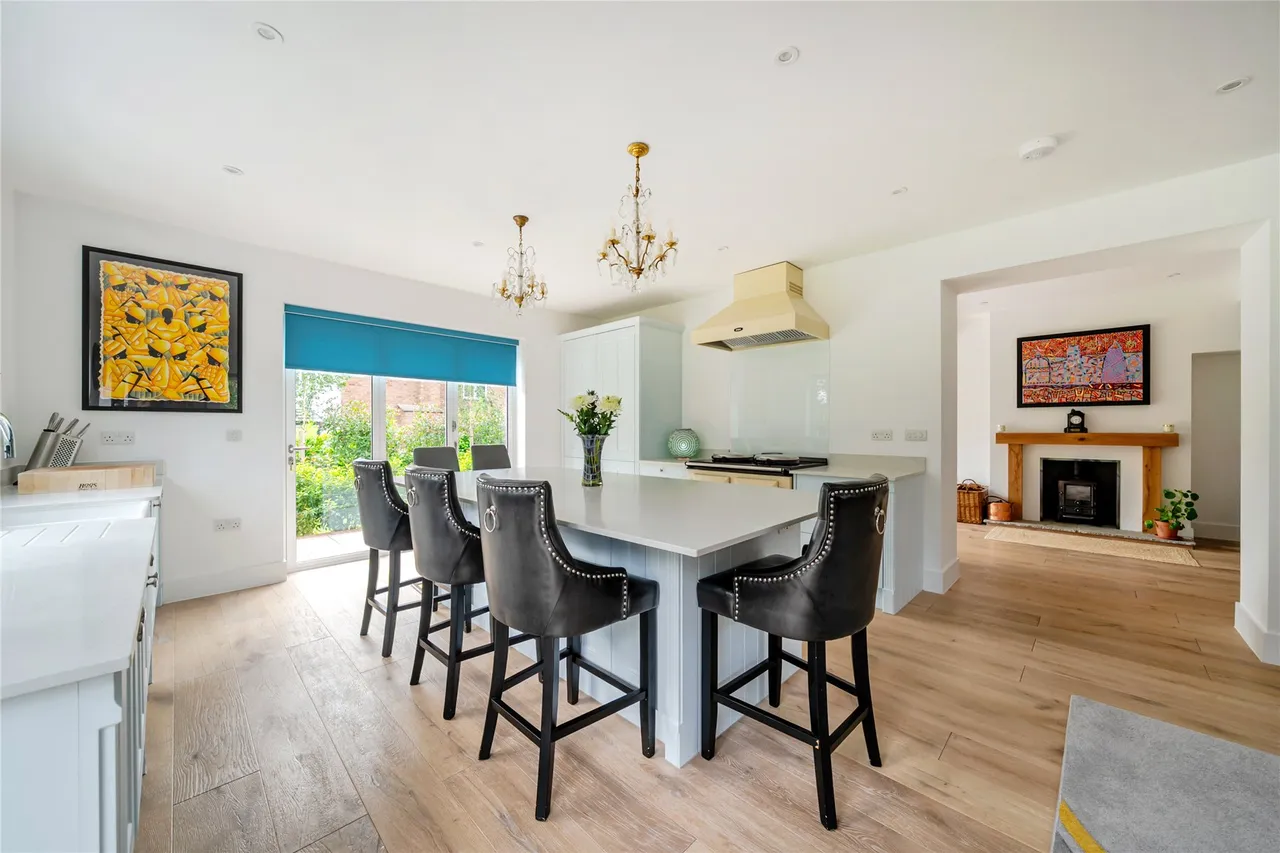 The Ridgeway, Lightwater, GU18, photo 6