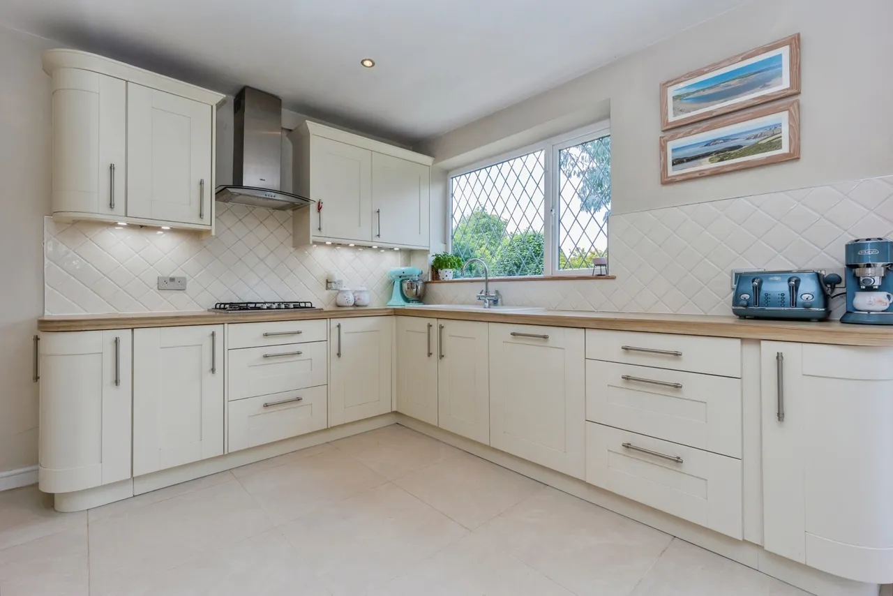 Roundwood Road, Northenden, Manchester, Greater Manchester, M22, photo 5