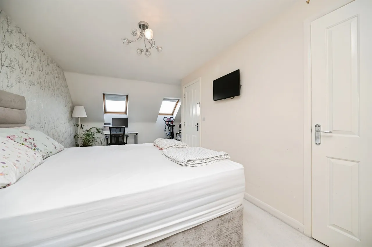Kyngston Road, West Bromwich, B71, photo 19