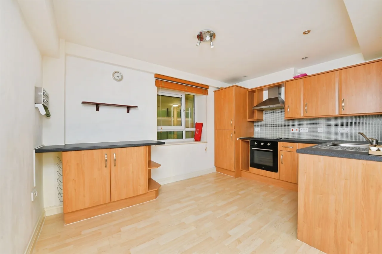 Albert Road, Plymouth, photo 5