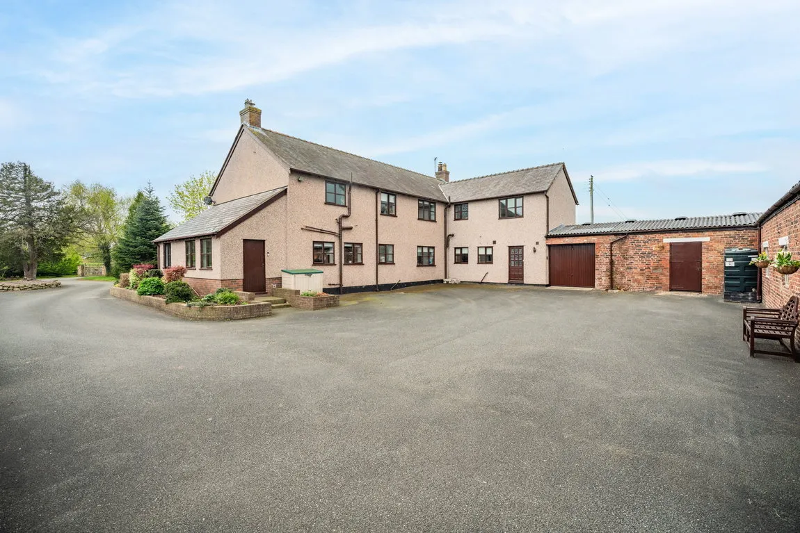 The Green, Higher Kinnerton, Higher Kinnerton, Flintshire, CH4 9BZ, photo 28