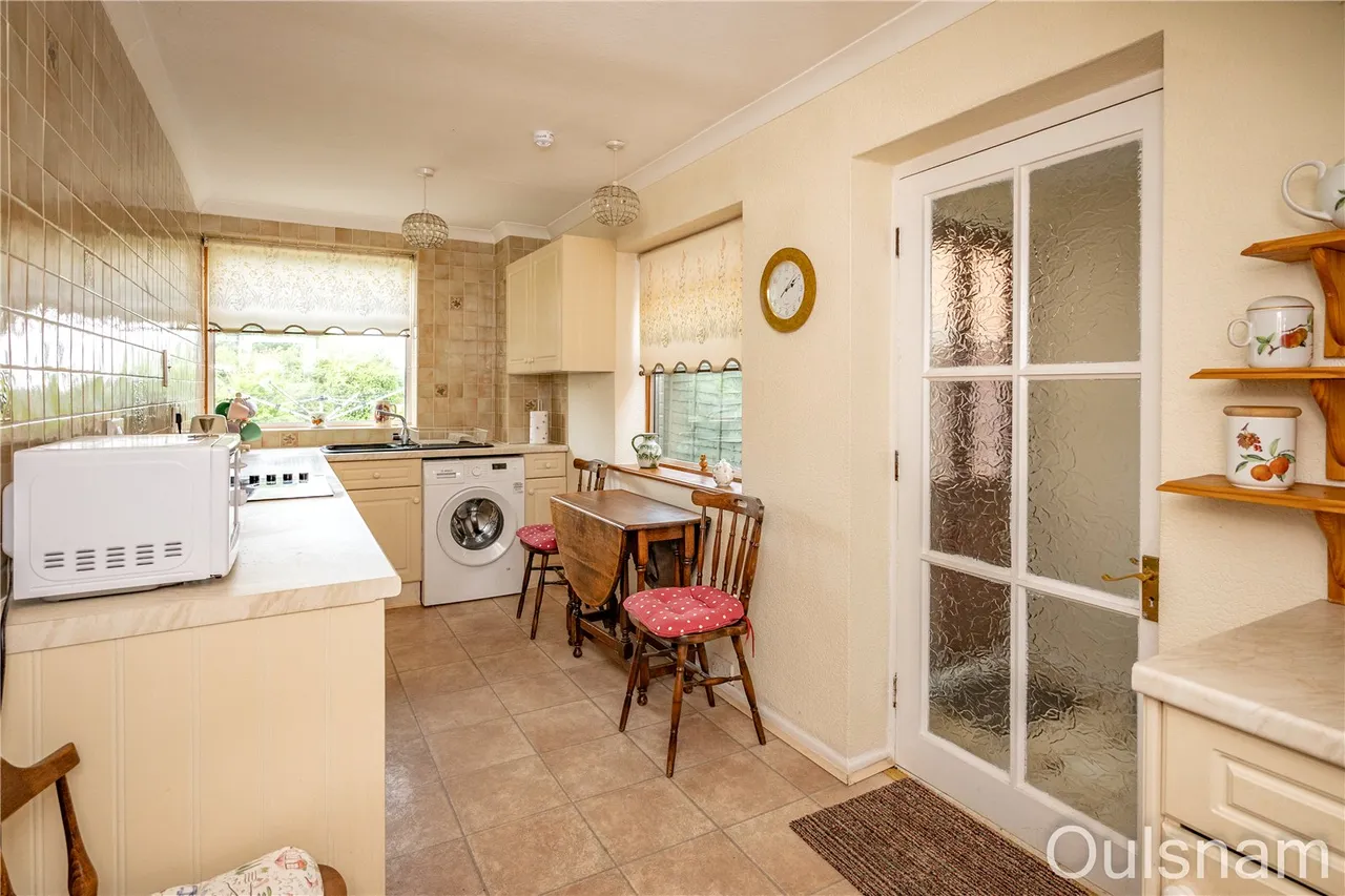 Millfield Road, Bromsgrove, Worcestershire, B61 7BU, photo 4