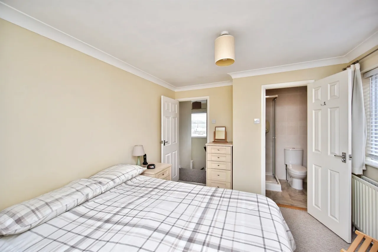 Bramley Road, East Peckham, TN12, photo 16