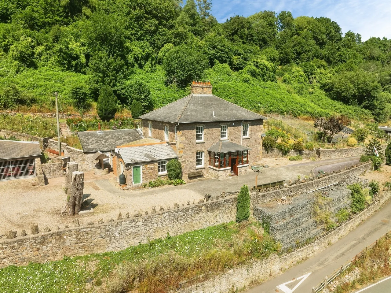 5 bed house for sale, Church Road, Abergavenny, NP7