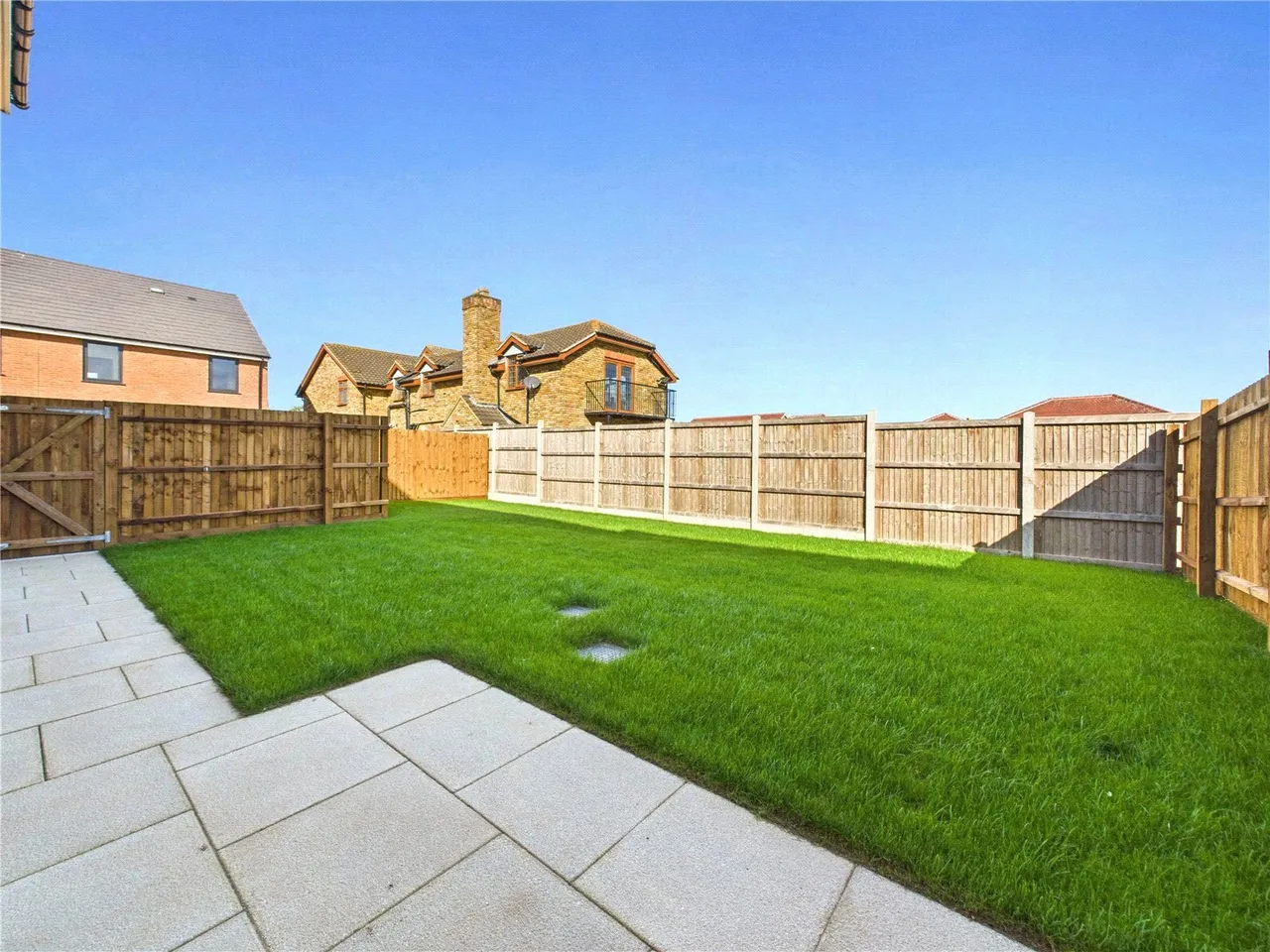 Crossways Gardens, Little Clacton, CO16, photo 4