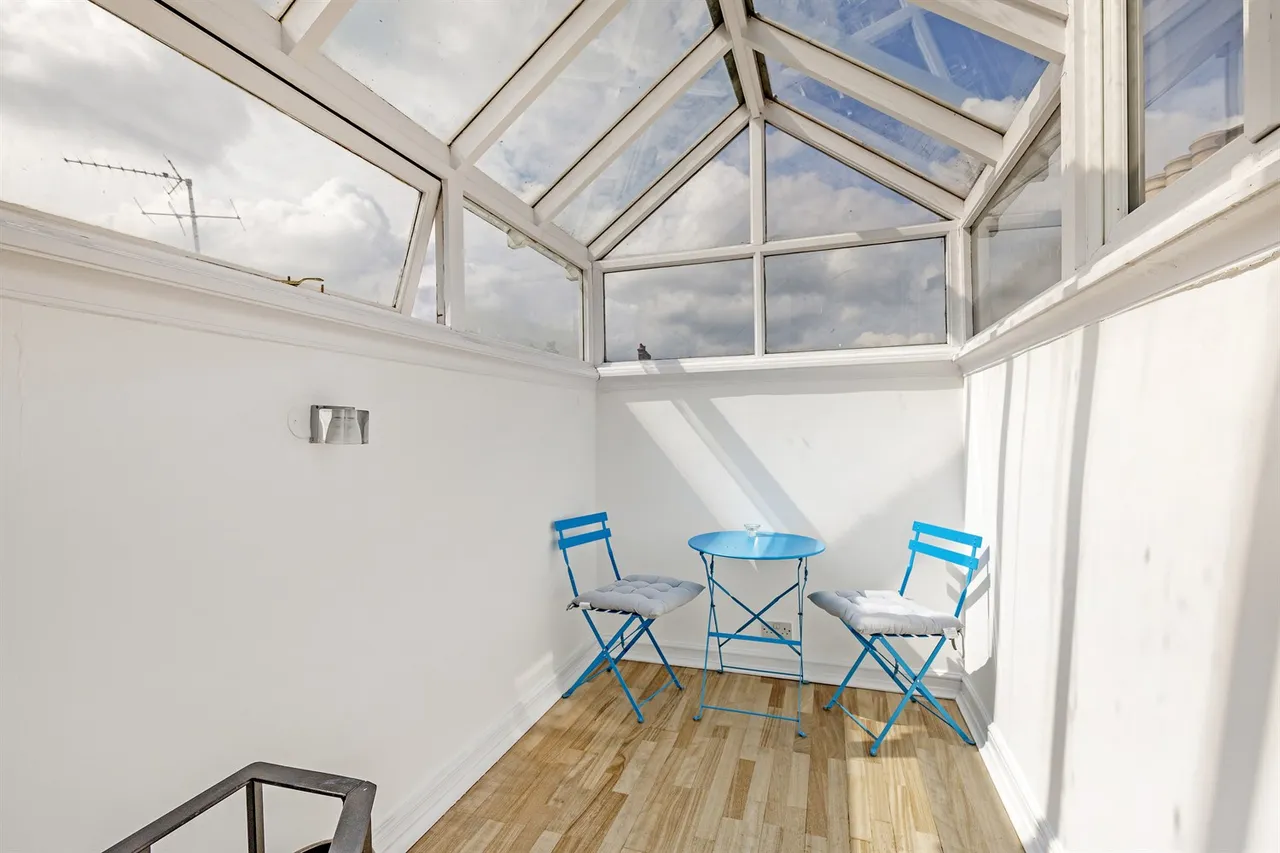 Roland Gardens, London, SW7, photo 7