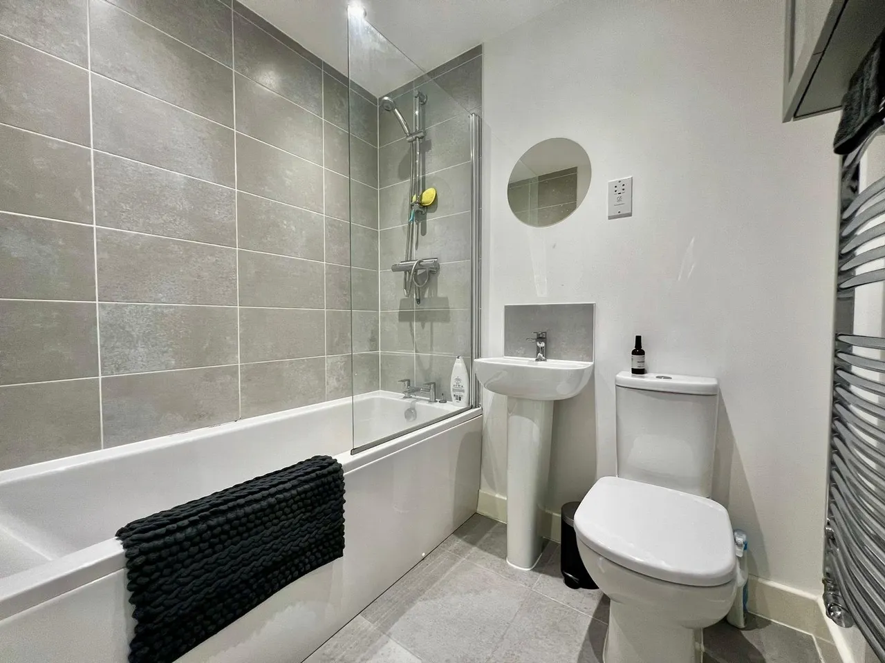 Copper Beech Court, Leeds, LS16, photo 20
