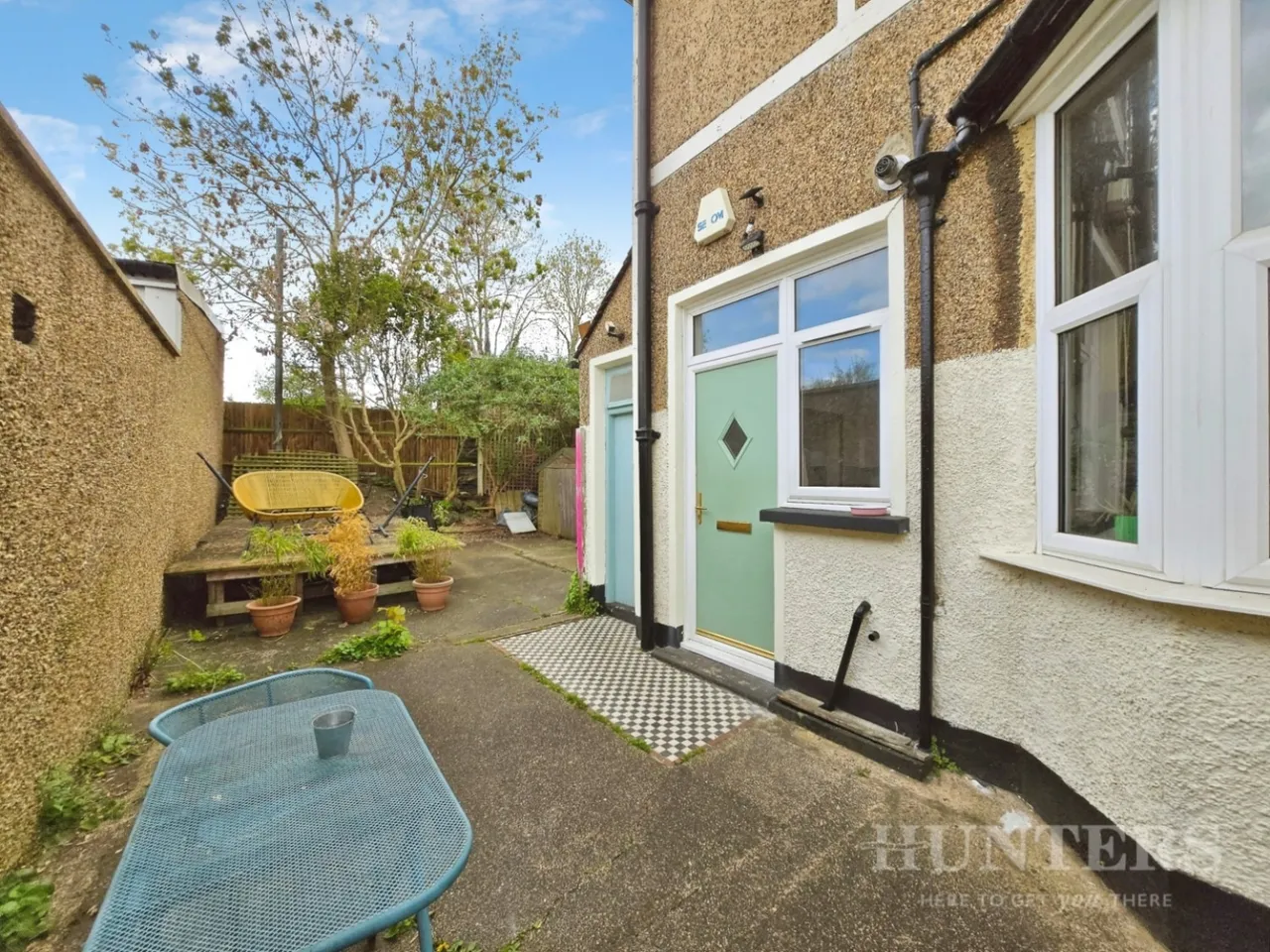 2 bed flat for sale — Gordon Road, Carshalton