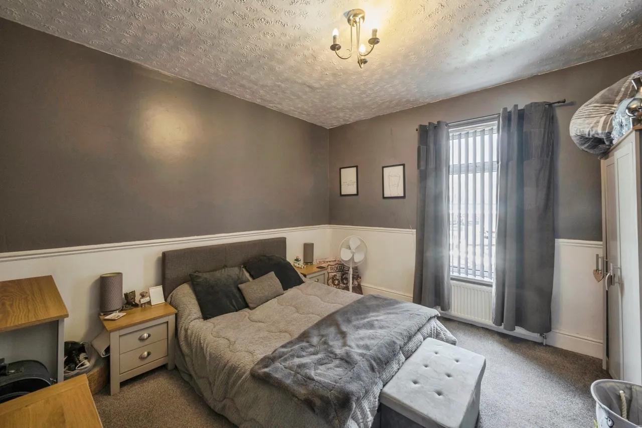 Doncaster Road, Conisbrough, Doncaster, South Yorkshire, DN12, photo 4