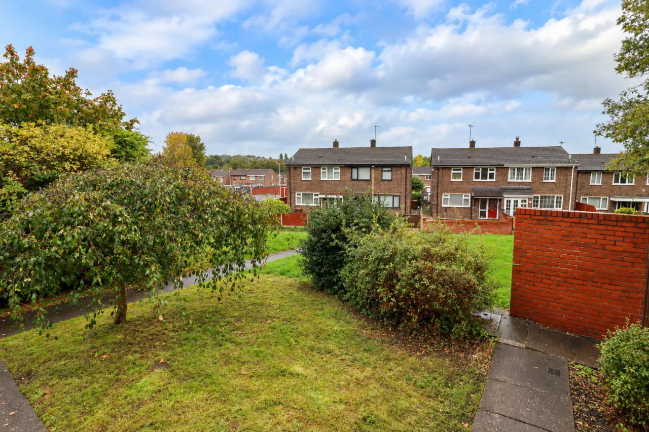 Glencoe Drive, Cannock, photo 17
