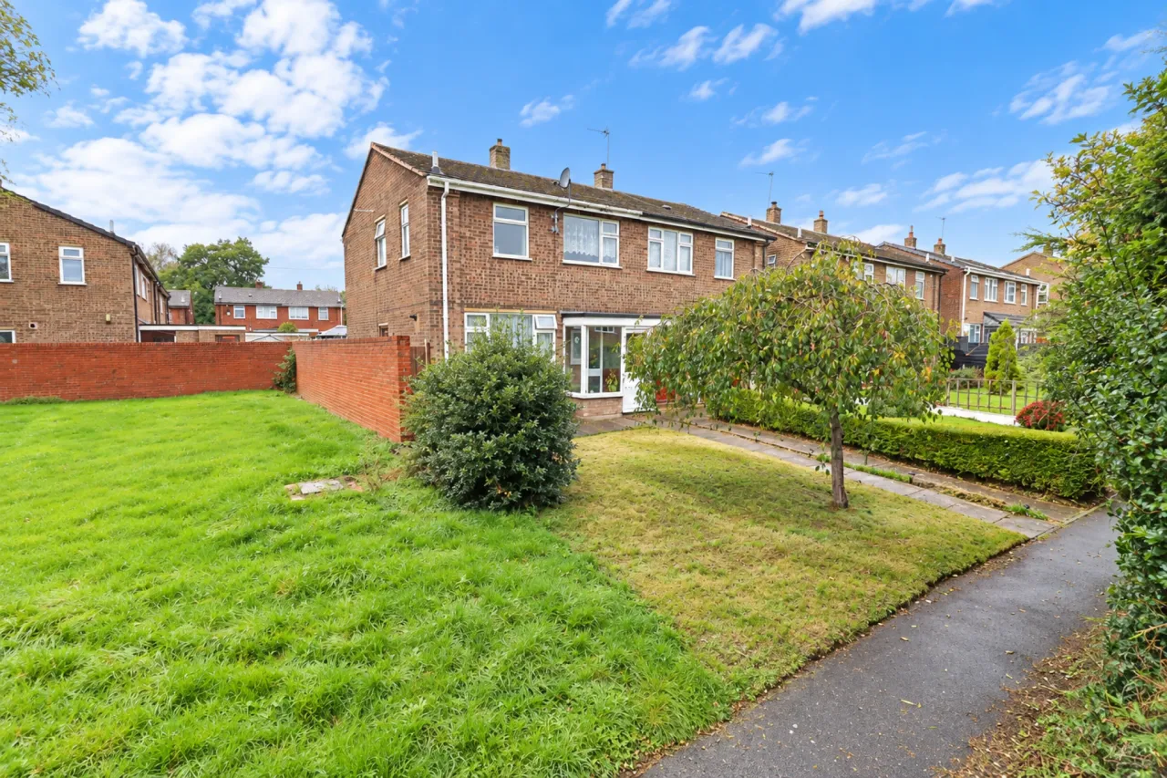 Glencoe Drive, Cannock, photo 18