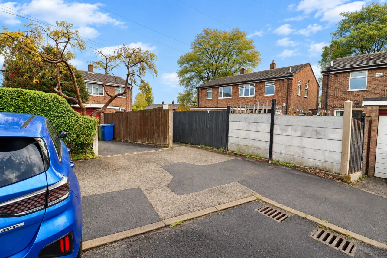 Glencoe Drive, Cannock, photo 2