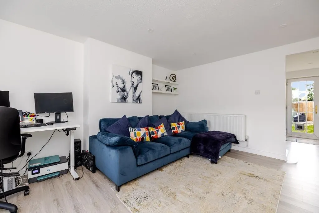 Hillbrow Court, Godstone, photo 9