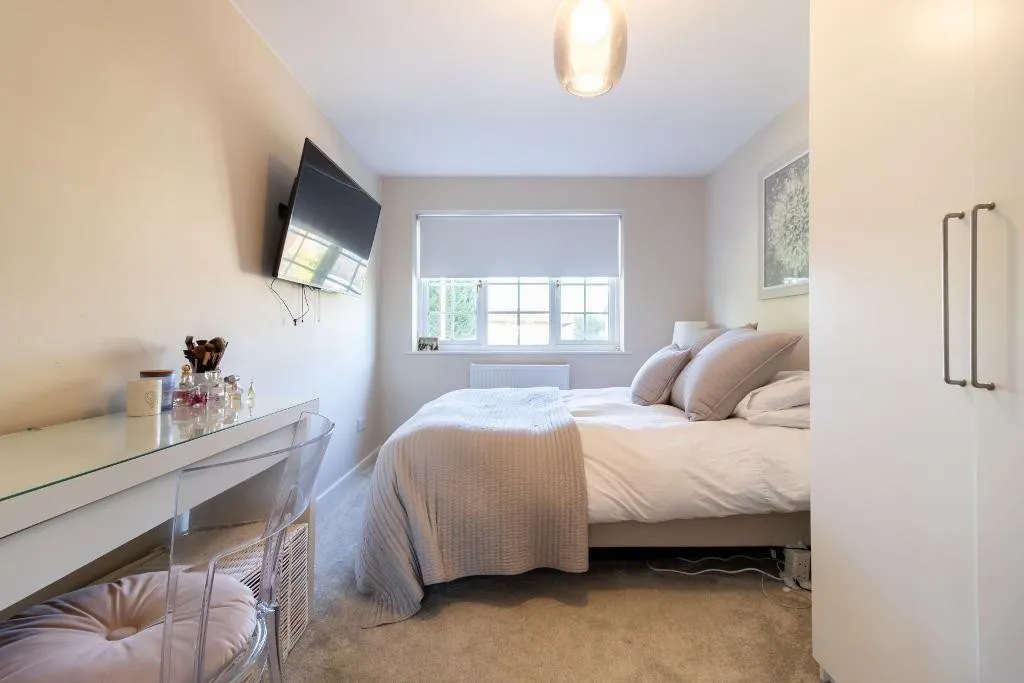 Hillbrow Court, Godstone, photo 19