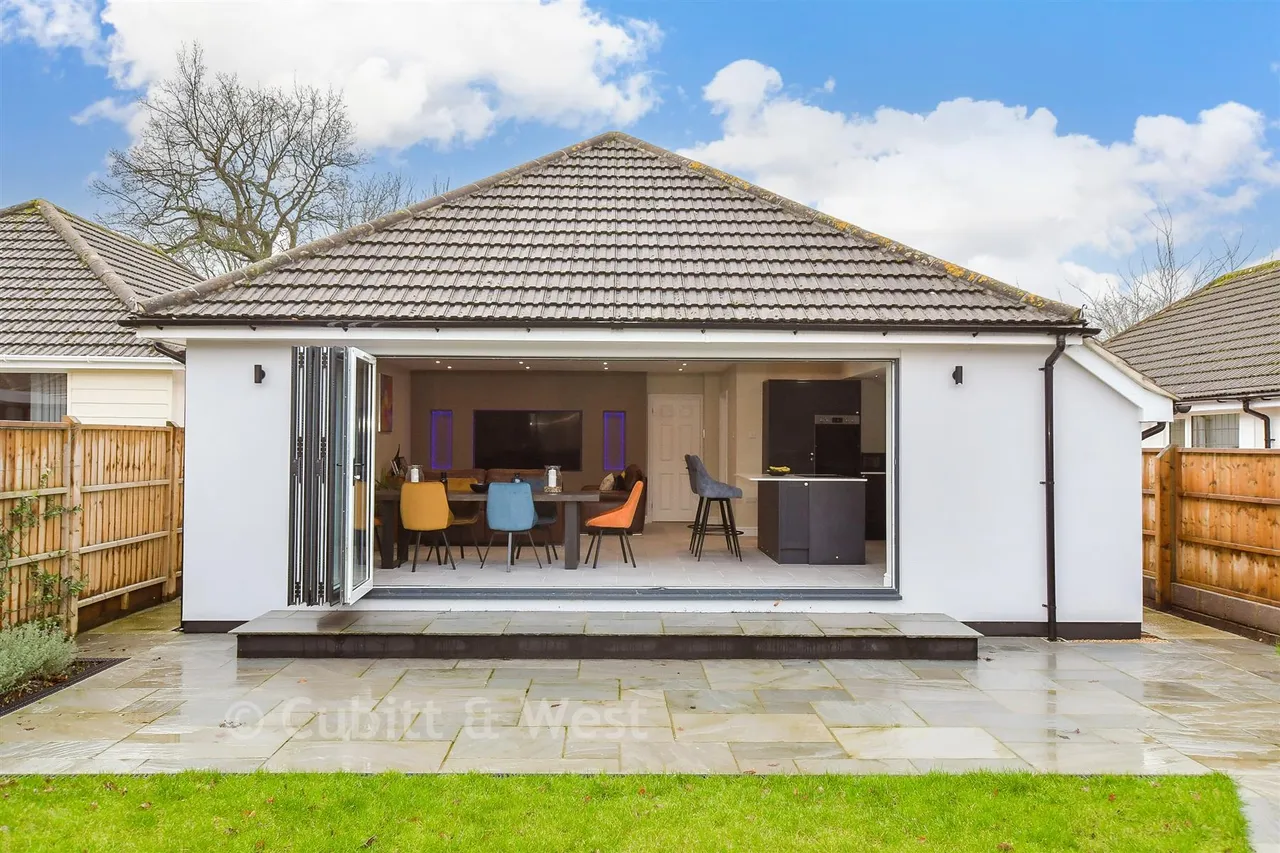 Fairlea Road, Emsworth, PO10, photo 14