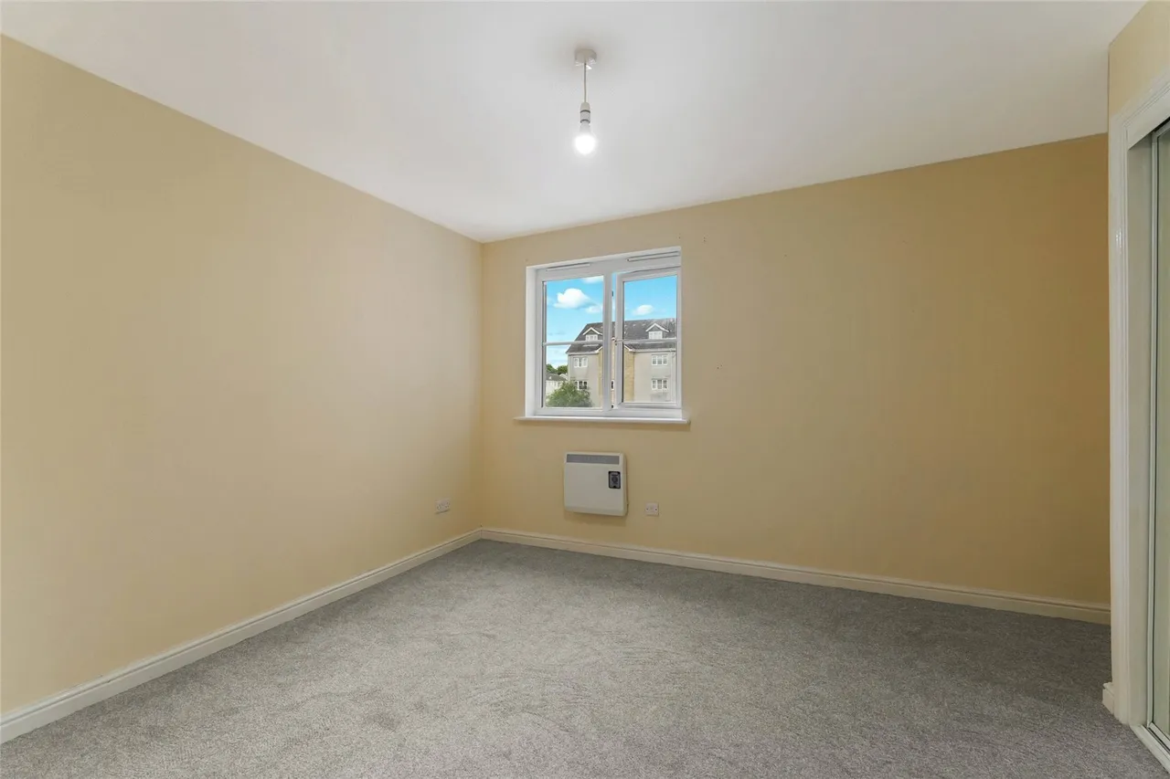 Queens Crescent, LIVINGSTON, West Lothian, EH54, photo 14