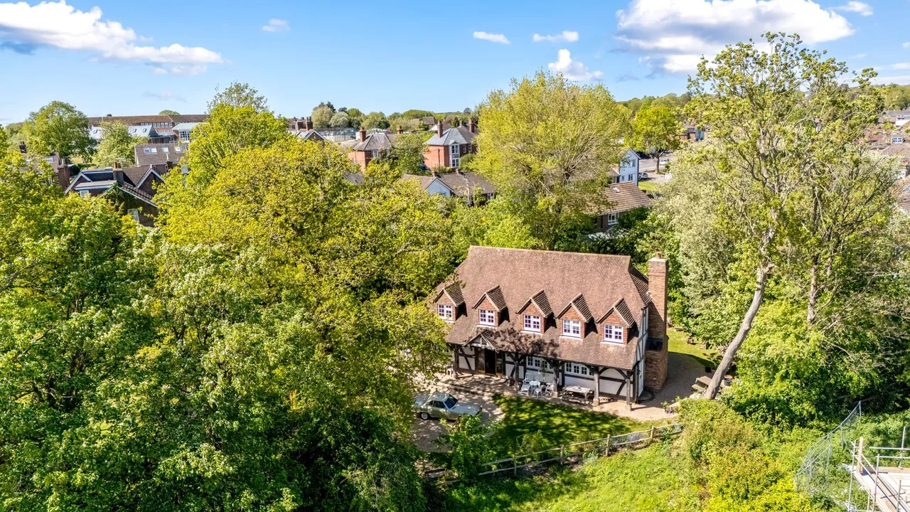 6 bed property for sale, Broad Street, Cuckfield, RH17