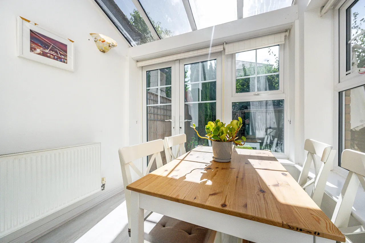 2 Hawksmoor Grove, Bromley, photo 6