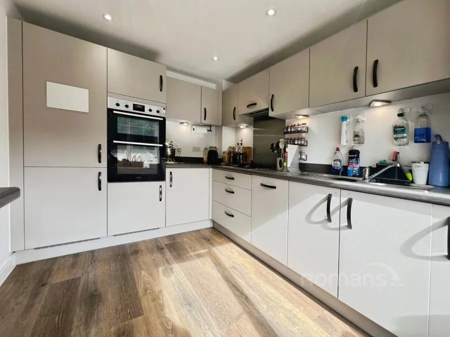 Barron Road, Tongham, GU10, photo 3