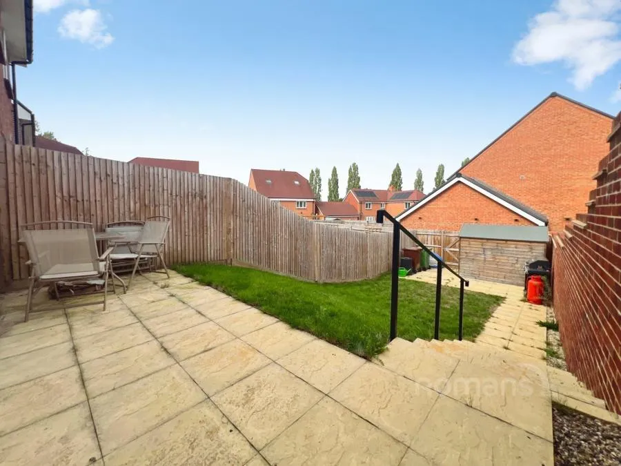Barron Road, Tongham, GU10, photo 17