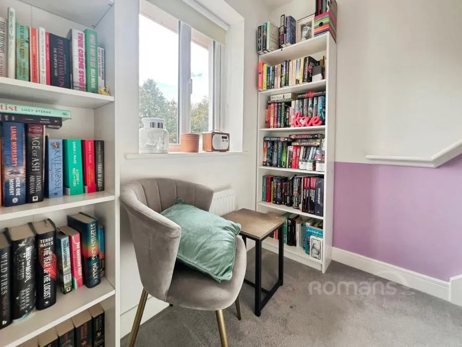 Barron Road, Tongham, GU10, photo 20