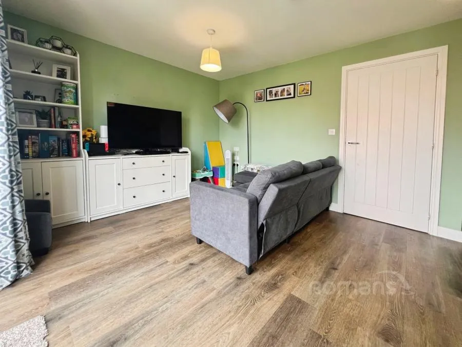 Barron Road, Tongham, GU10, photo 6