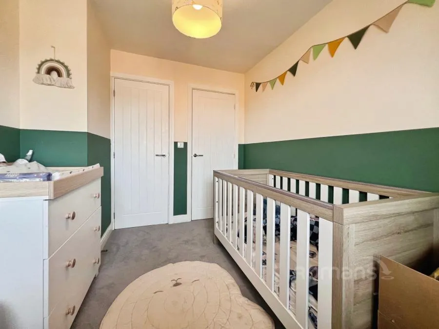 Barron Road, Tongham, GU10, photo 15