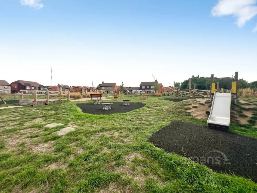 Barron Road, Tongham, GU10, photo 23