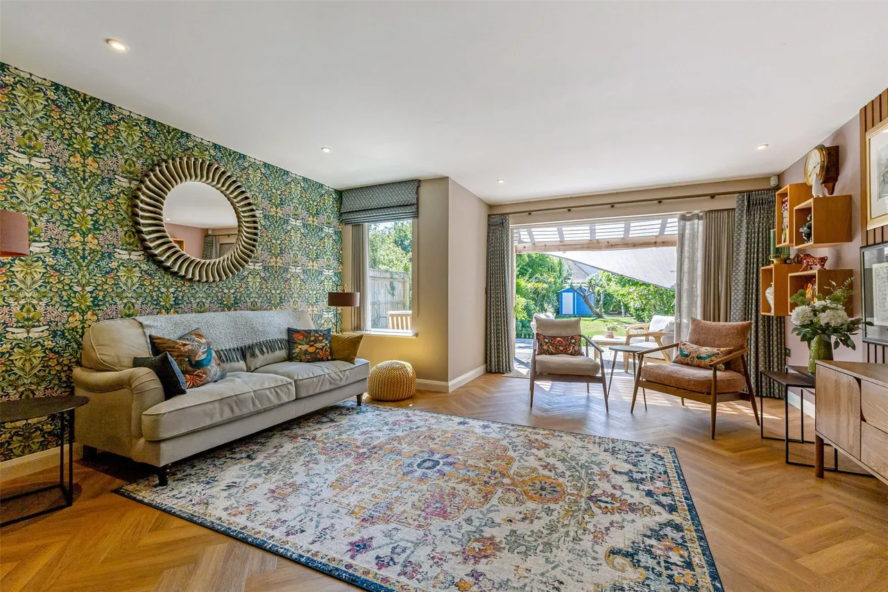 Queen Katherine Road, Lymington, SO41, photo 11