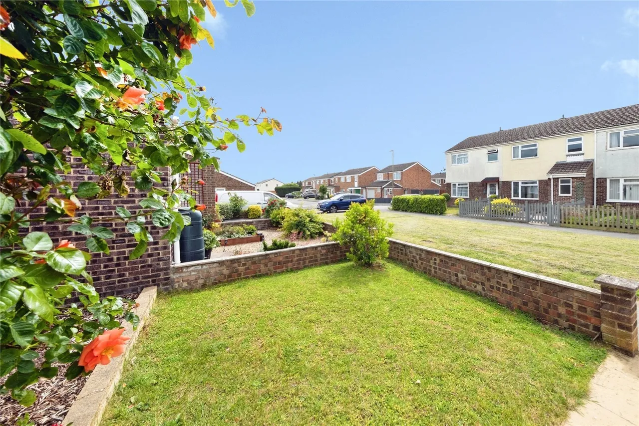 Dumas Close, Bicester, Oxfordshire, OX26, photo 11