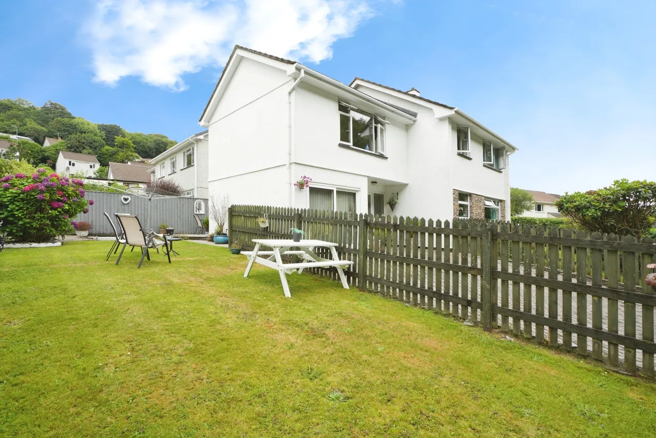 Gover Road, St. Austell, PL25, photo 18