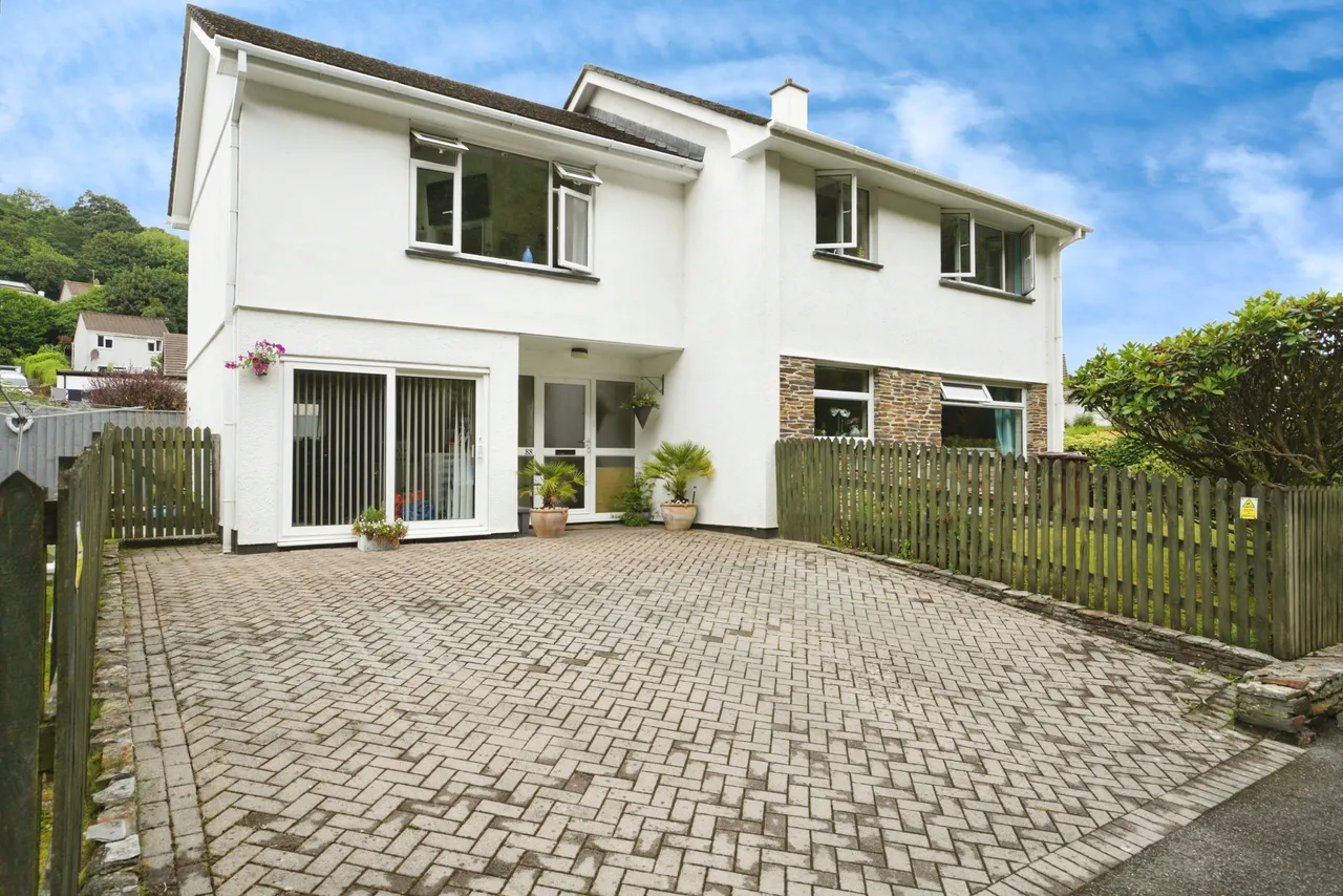 Gover Road, St. Austell, PL25, photo 20