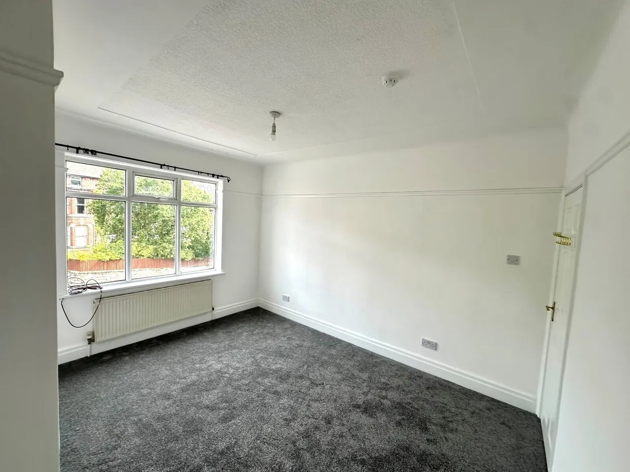 Old Chester Road, CH63, photo 6