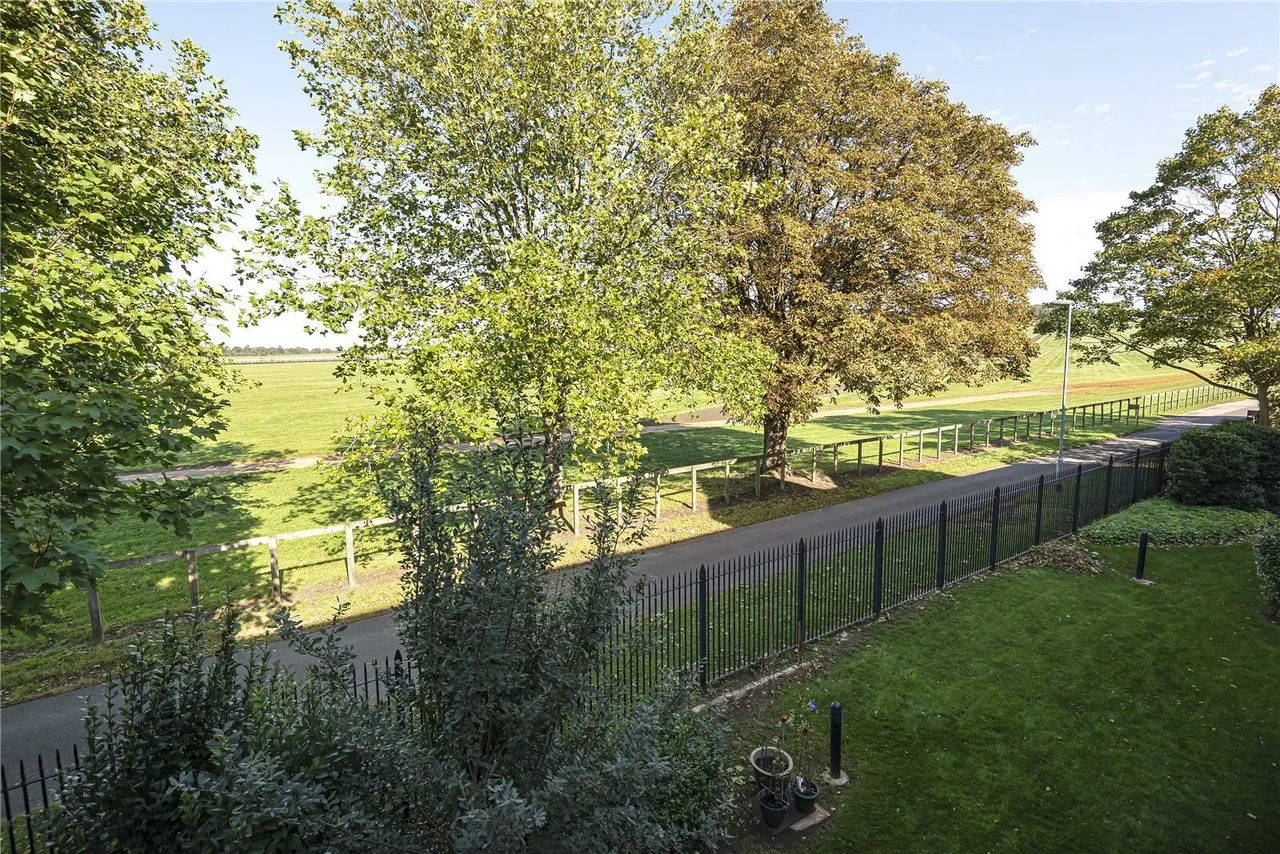 Cheveley Road, Newmarket, CB8, photo 7