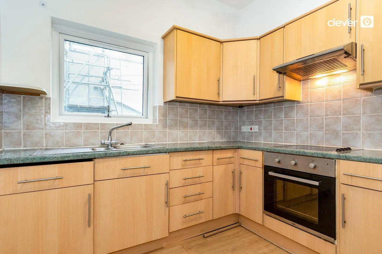 Rochester Road, Mutley, photo 16