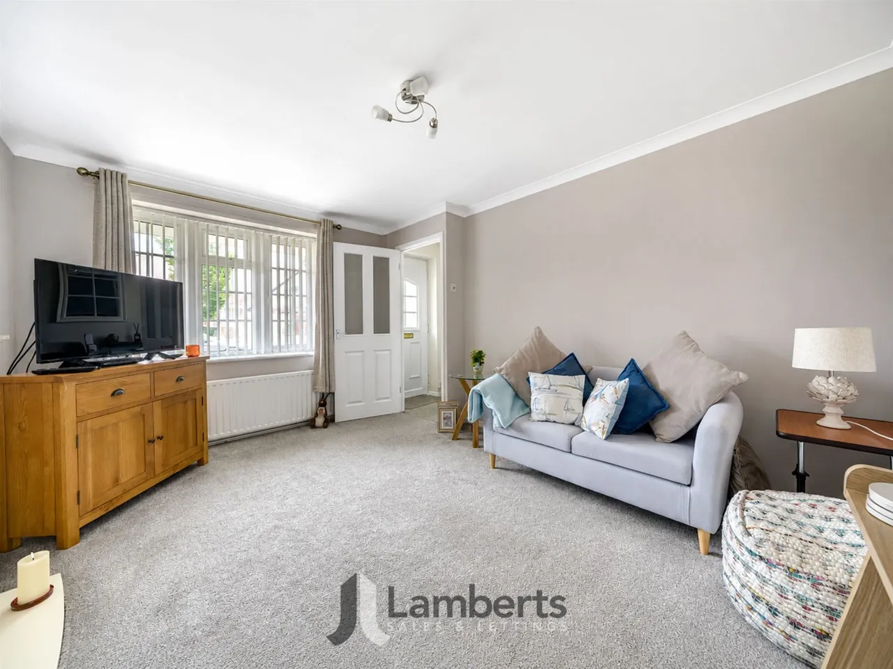 43 Michaelwood Close, Redditch, photo 5