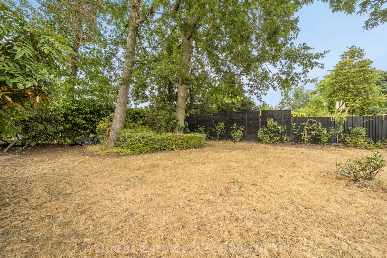 Upland Drive, Hatfield, AL9 6PS, photo 15