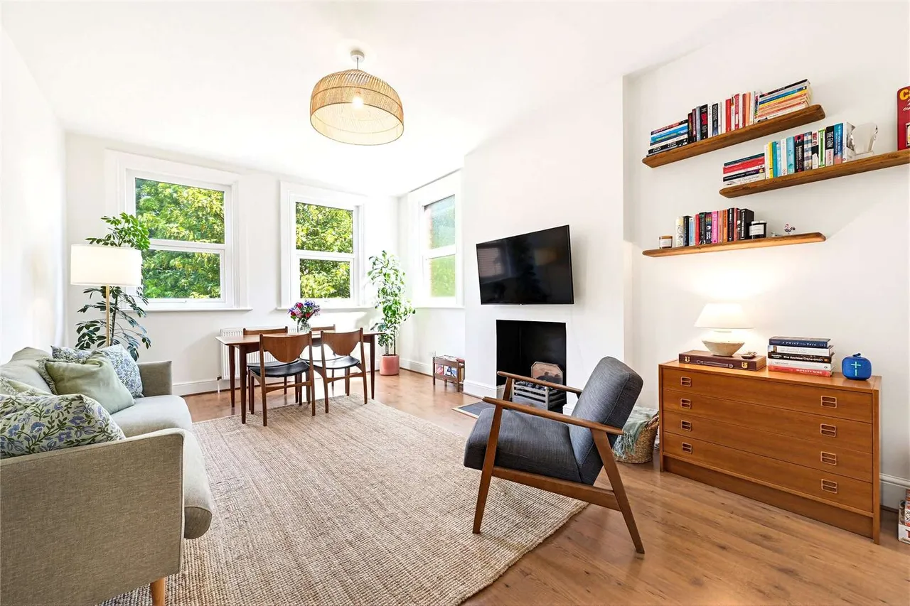 2 bed flat for sale — Shepherds Hill, Highgate, London, N6 5QJ