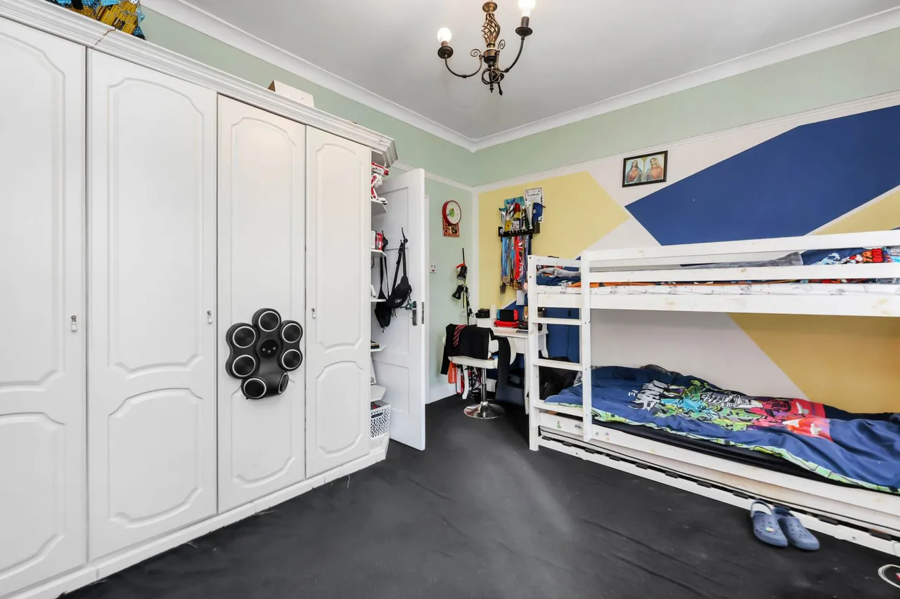 St Marys Road, Leyton, E10, photo 12