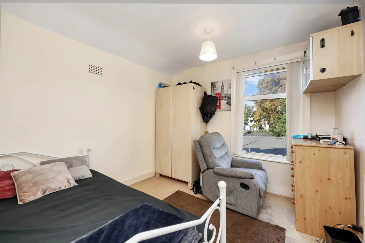 St Marys Road, Leyton, E10, photo 17