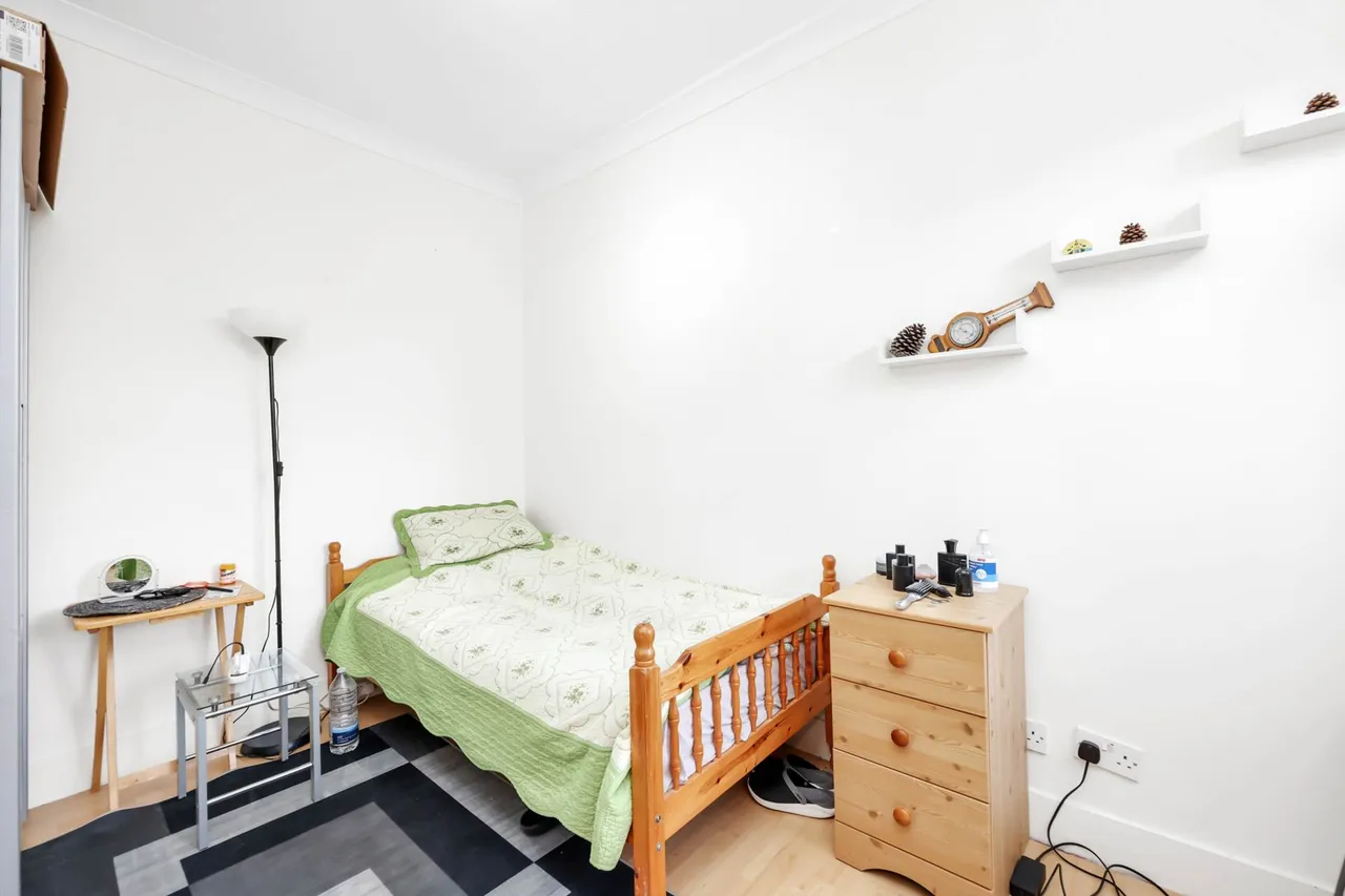 St Marys Road, Leyton, E10, photo 14