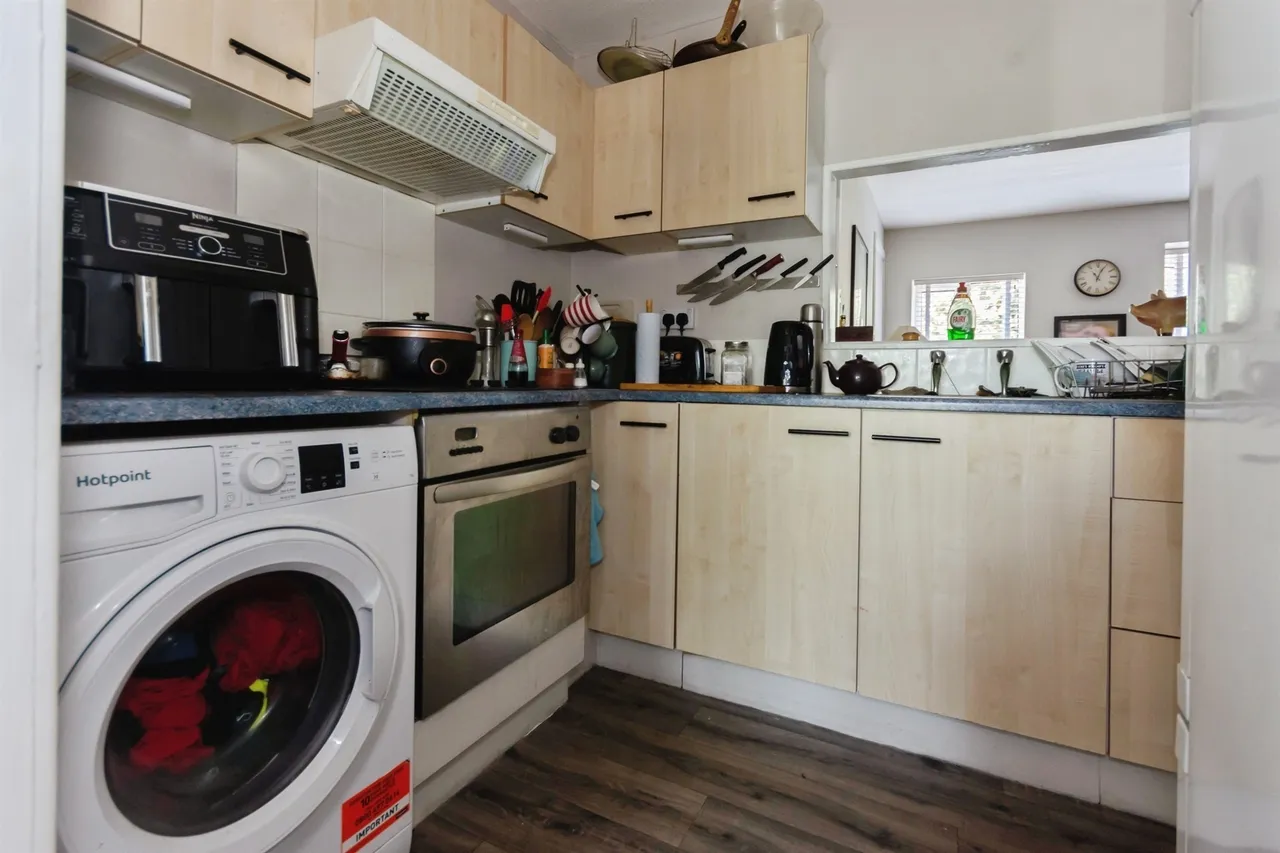 Yardley Wood Road, Birmingham, B14, photo 4