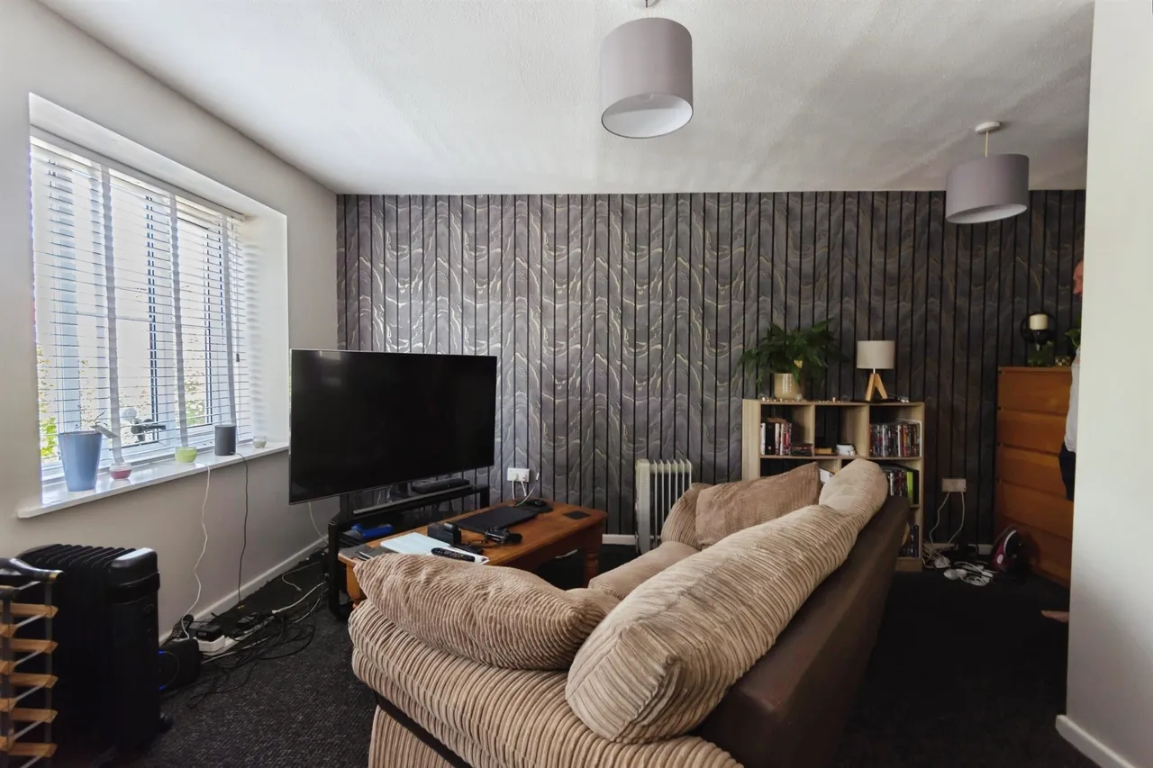 Yardley Wood Road, Birmingham, B14, photo 3