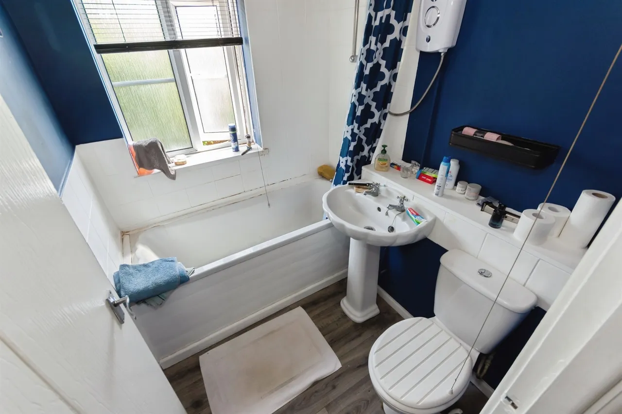Yardley Wood Road, Birmingham, B14, photo 5