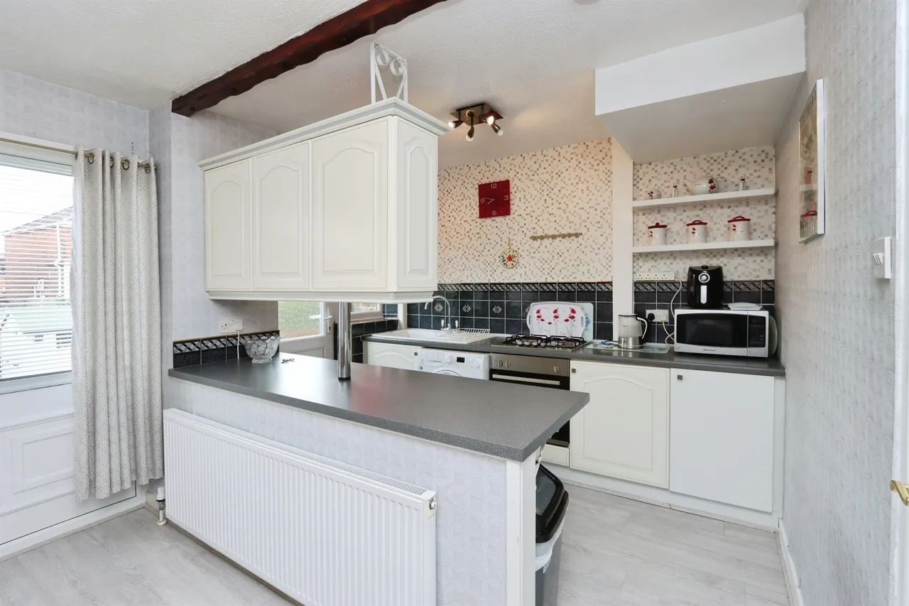 Orchard Lane, Beighton, Sheffield, photo 3