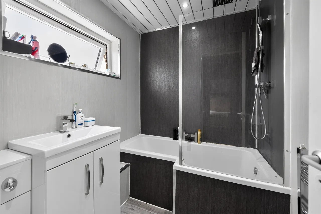 Castleview, Dundonald, KA2, photo 9