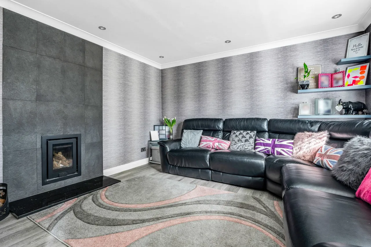Easington Road, Dane End, SG12, photo 10